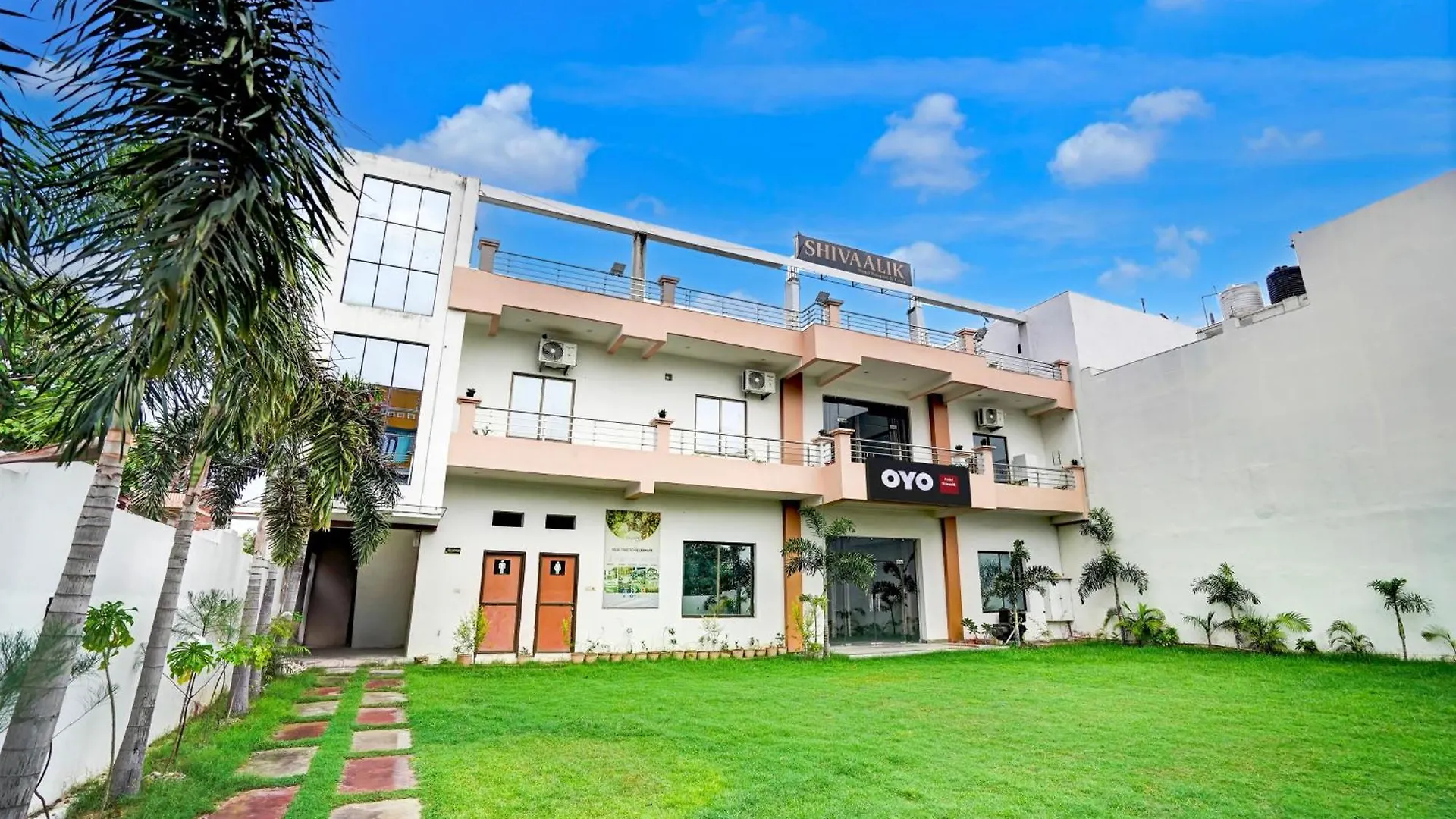 Hotel O Shivaalik Varanasi 3*,  India